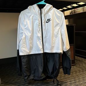 Nike black and white windbreaker